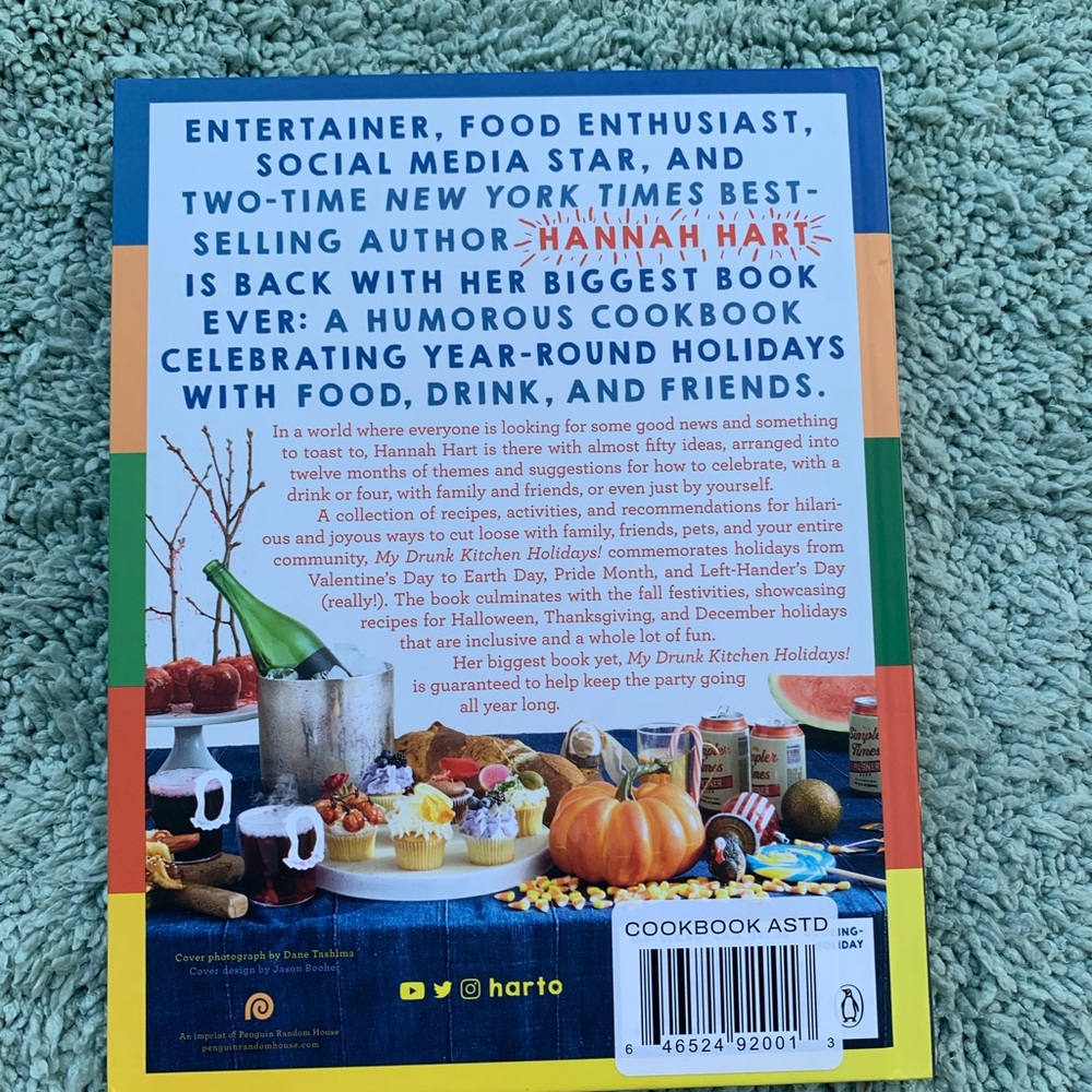 My Drunk Kitchen Holidays Book by Hannah Hart - Picture 4 of 5
